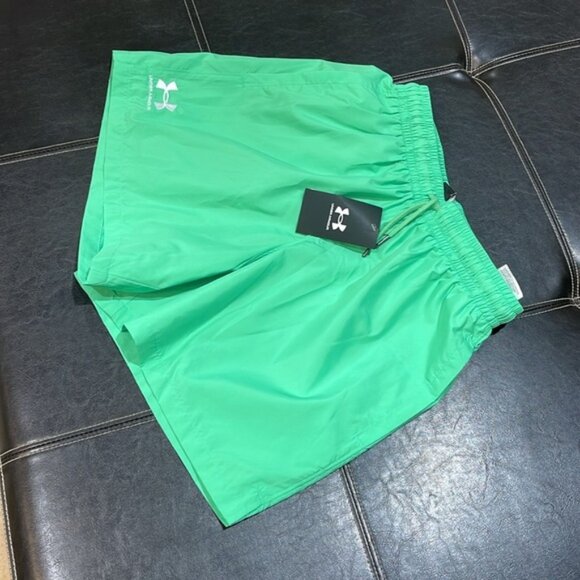 Under Armour Men's Essential Volley Shorts - Picture 4 of 11